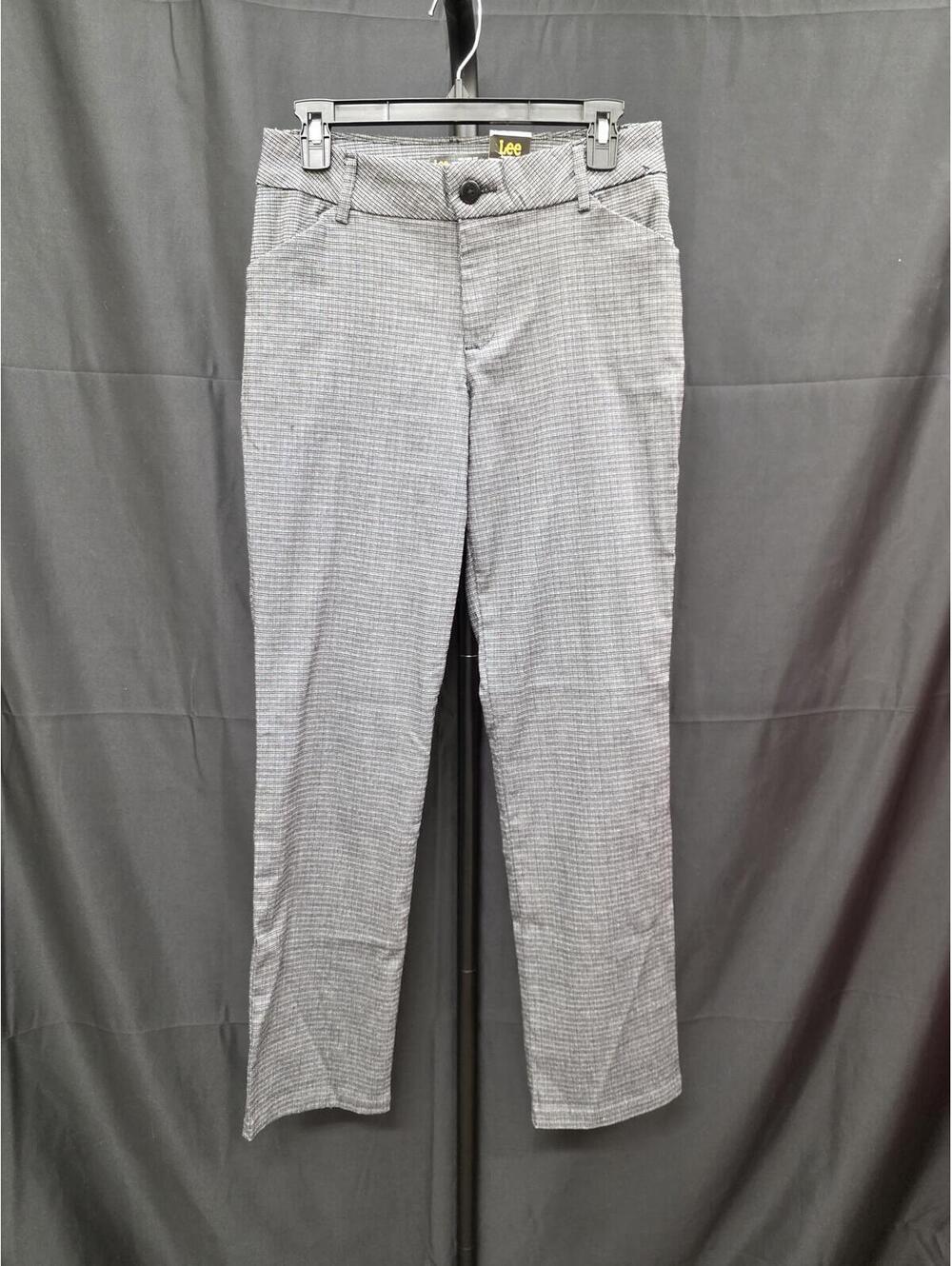 LEE Women’s Wrinkle Free Relaxed Fit Straight Leg Pant Rockhill Plaid Size 2